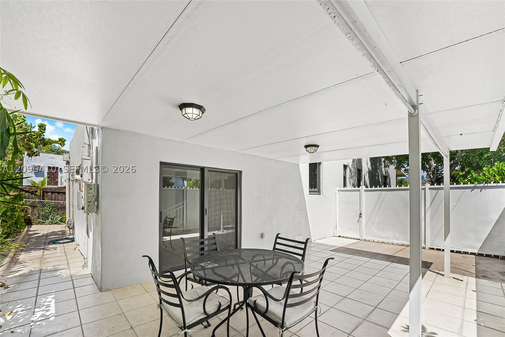 944 SW 10th Ave, Miami FL 33130