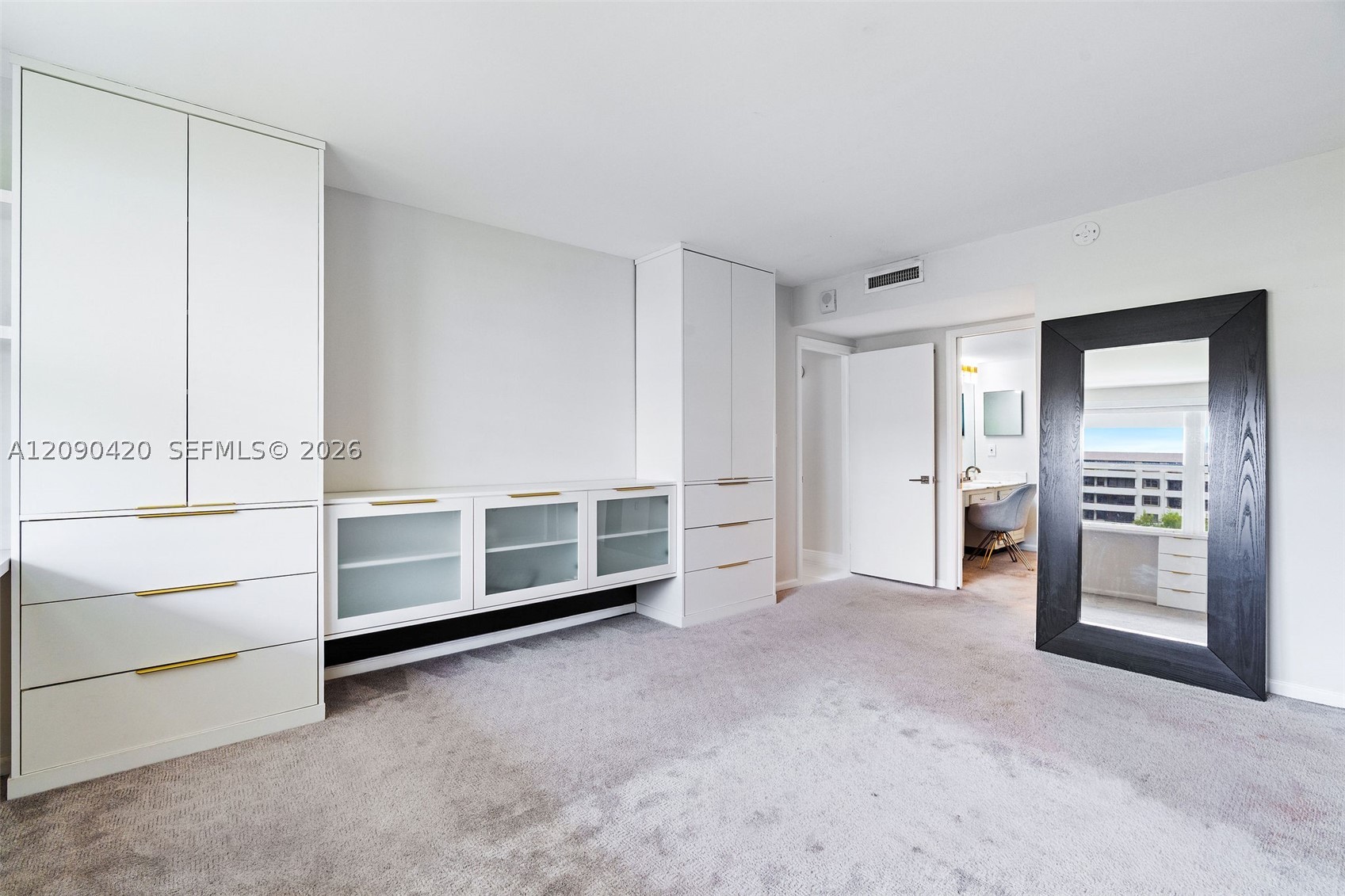 155 Ocean Lane Dr #413, Key Biscayne FL 33149