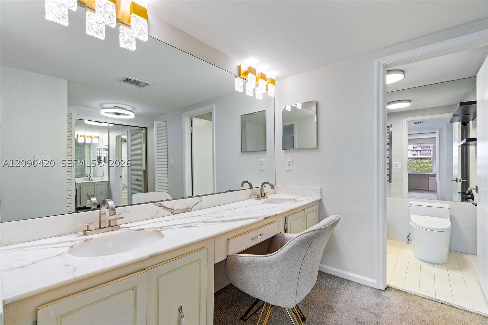 155 Ocean Lane Dr #413, Key Biscayne FL 33149