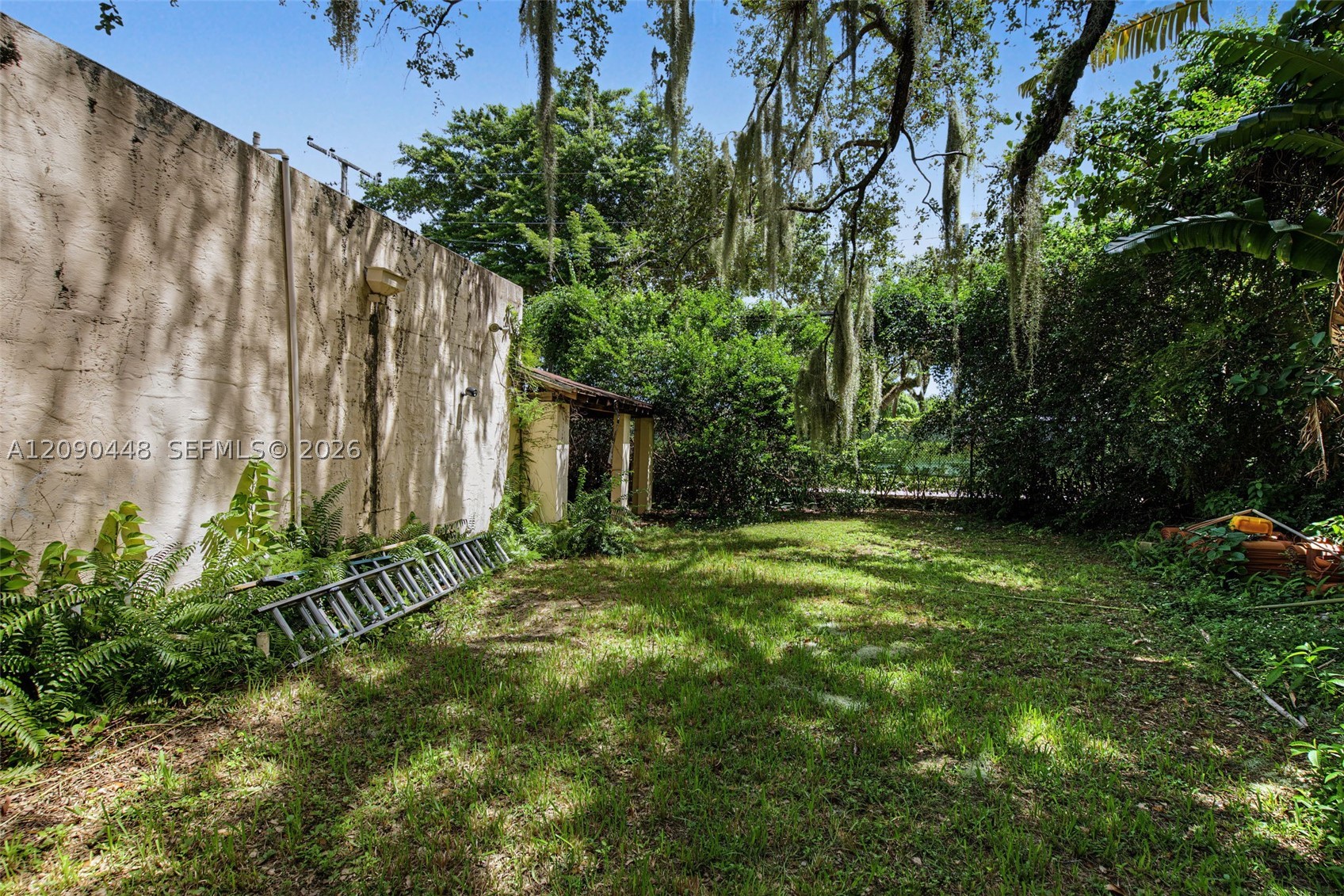 931 NW 14th Ct, Miami FL 33125