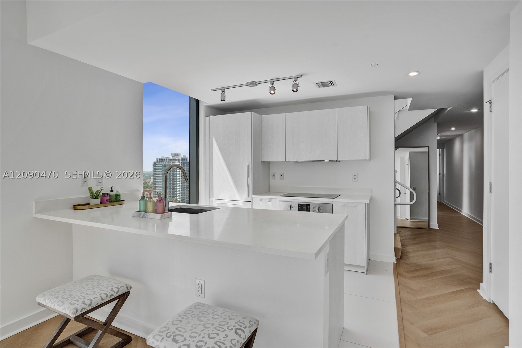 501 NE 31st St #2808, Miami FL 33137