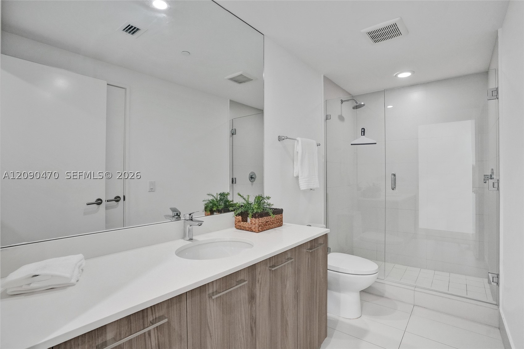 501 NE 31st St #2808, Miami FL 33137