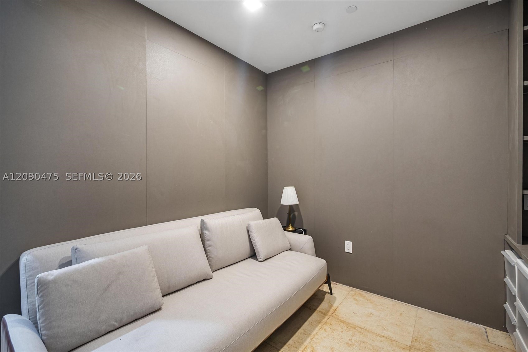 900 Brickell Key Blvd #2504, Miami FL 33131
