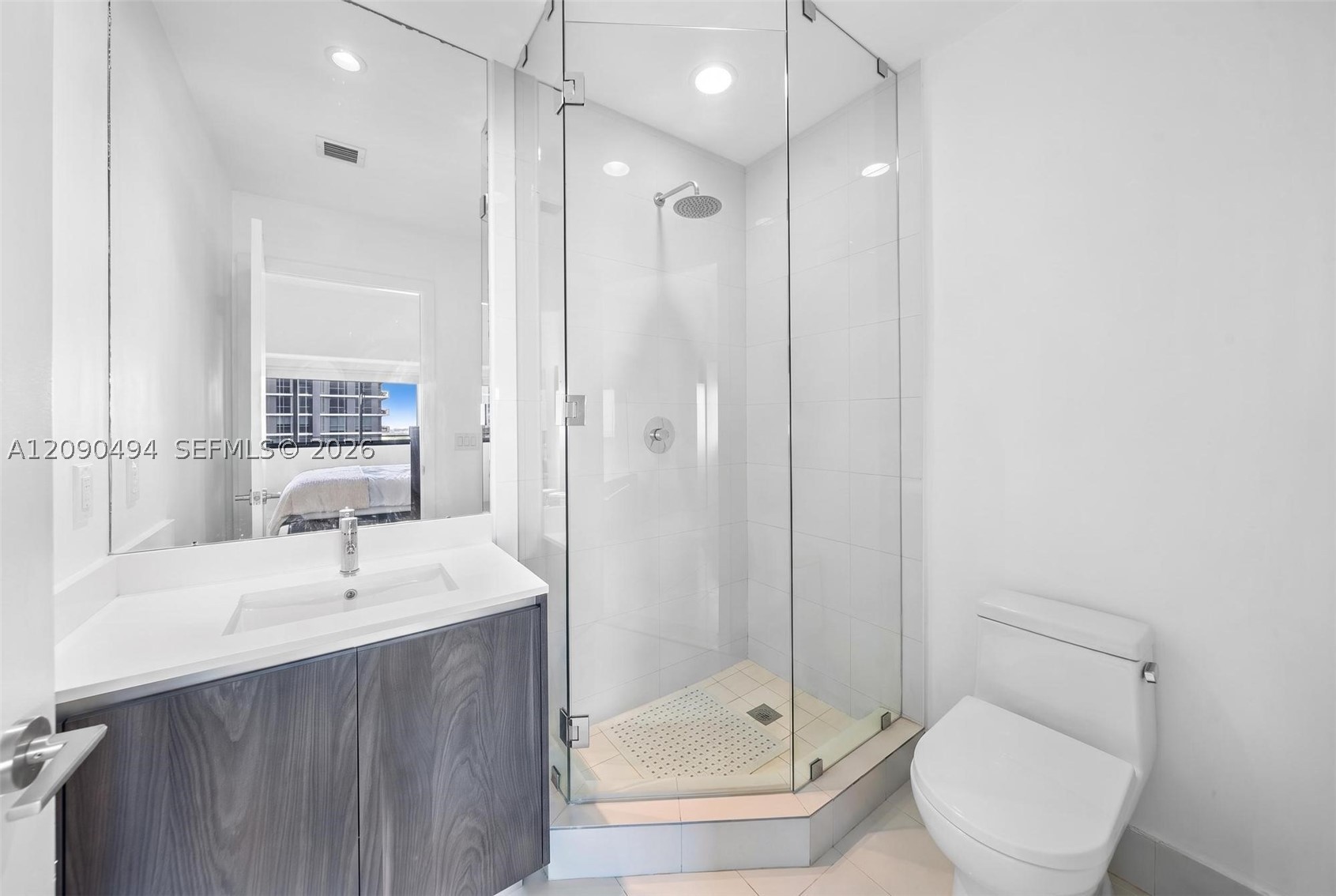 480 NE 31st St #2904, Miami FL 33137