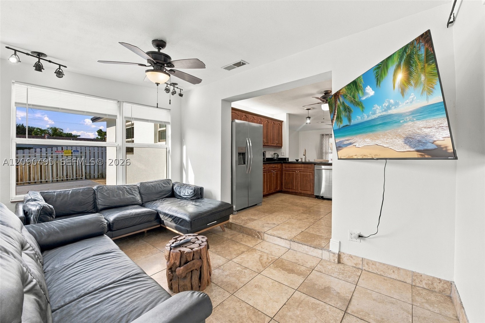 4540 SW 28th Ter, Dania Beach FL 33312