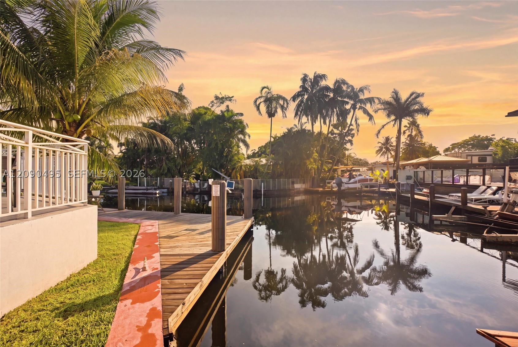 4540 SW 28th Ter, Dania Beach FL 33312