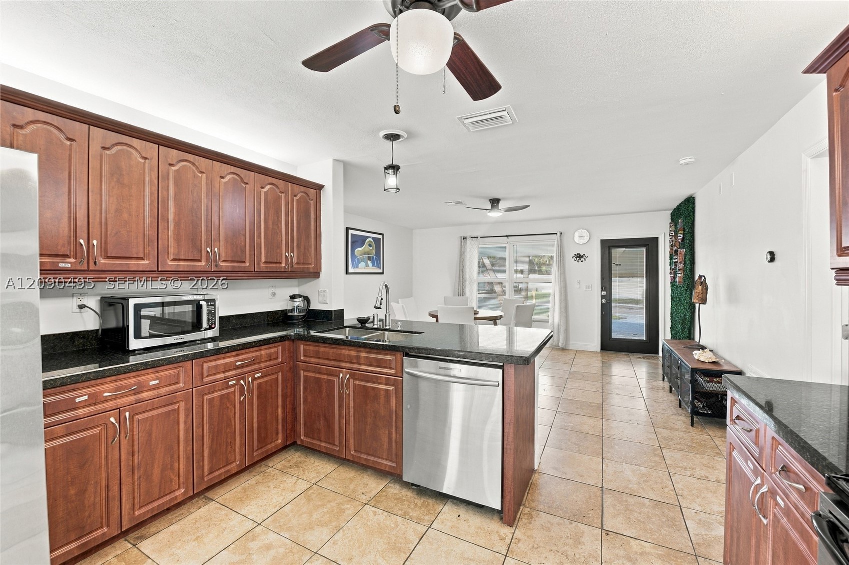4540 SW 28th Ter, Dania Beach FL 33312