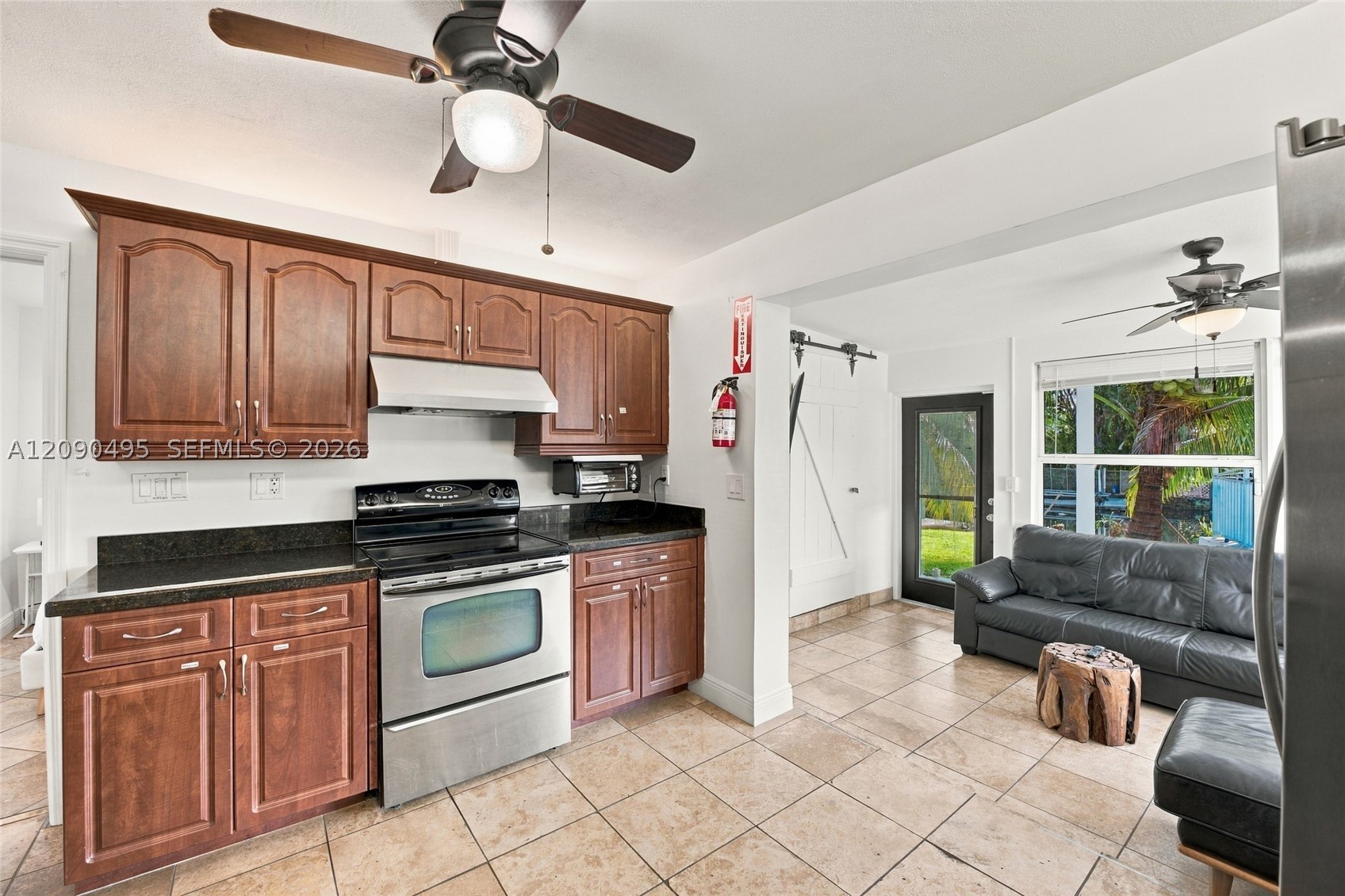 4540 SW 28th Ter, Dania Beach FL 33312