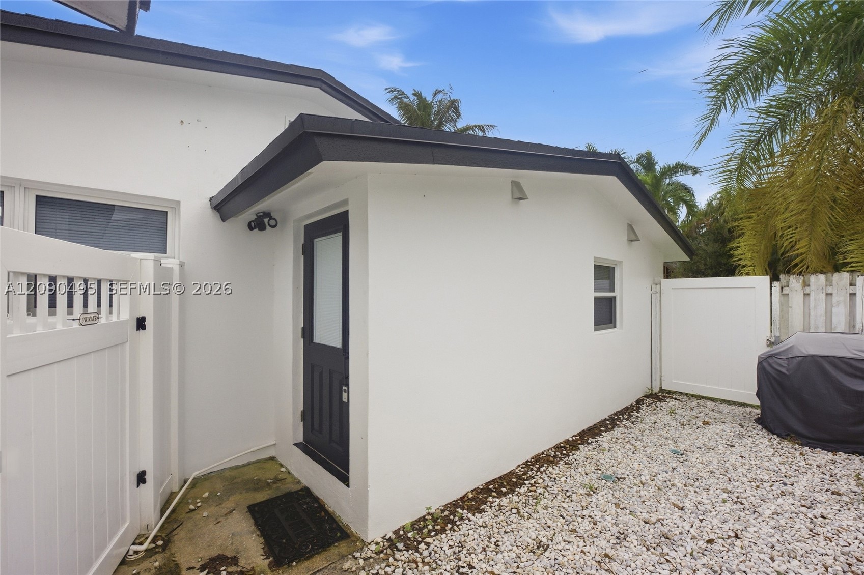 4540 SW 28th Ter, Dania Beach FL 33312