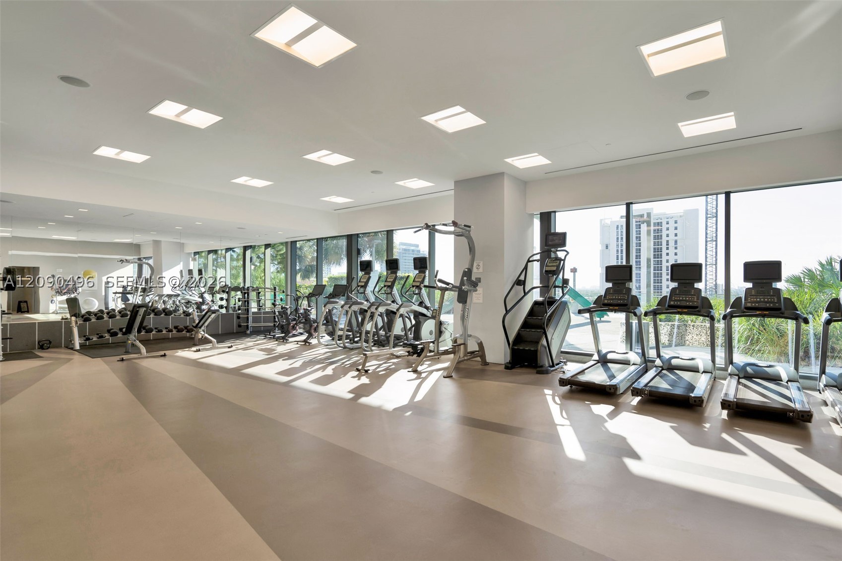 88 SW 7th St #1901, Miami FL 33130