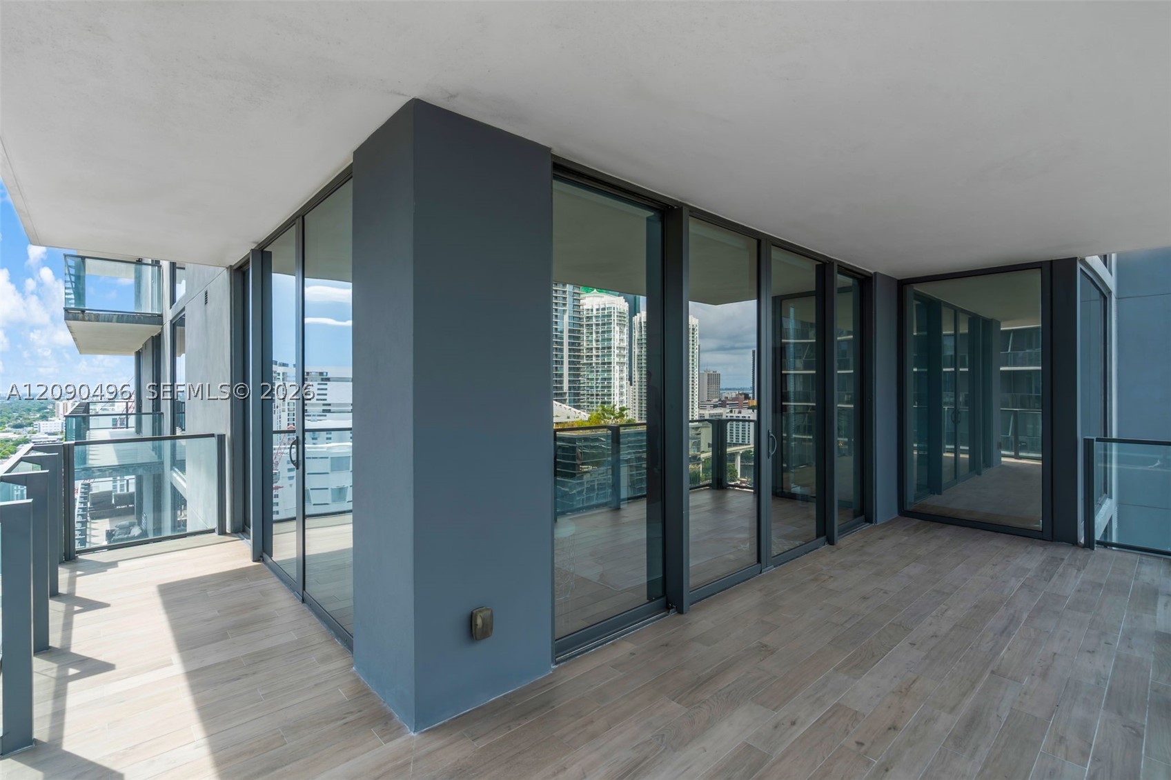 88 SW 7th St #1901, Miami FL 33130