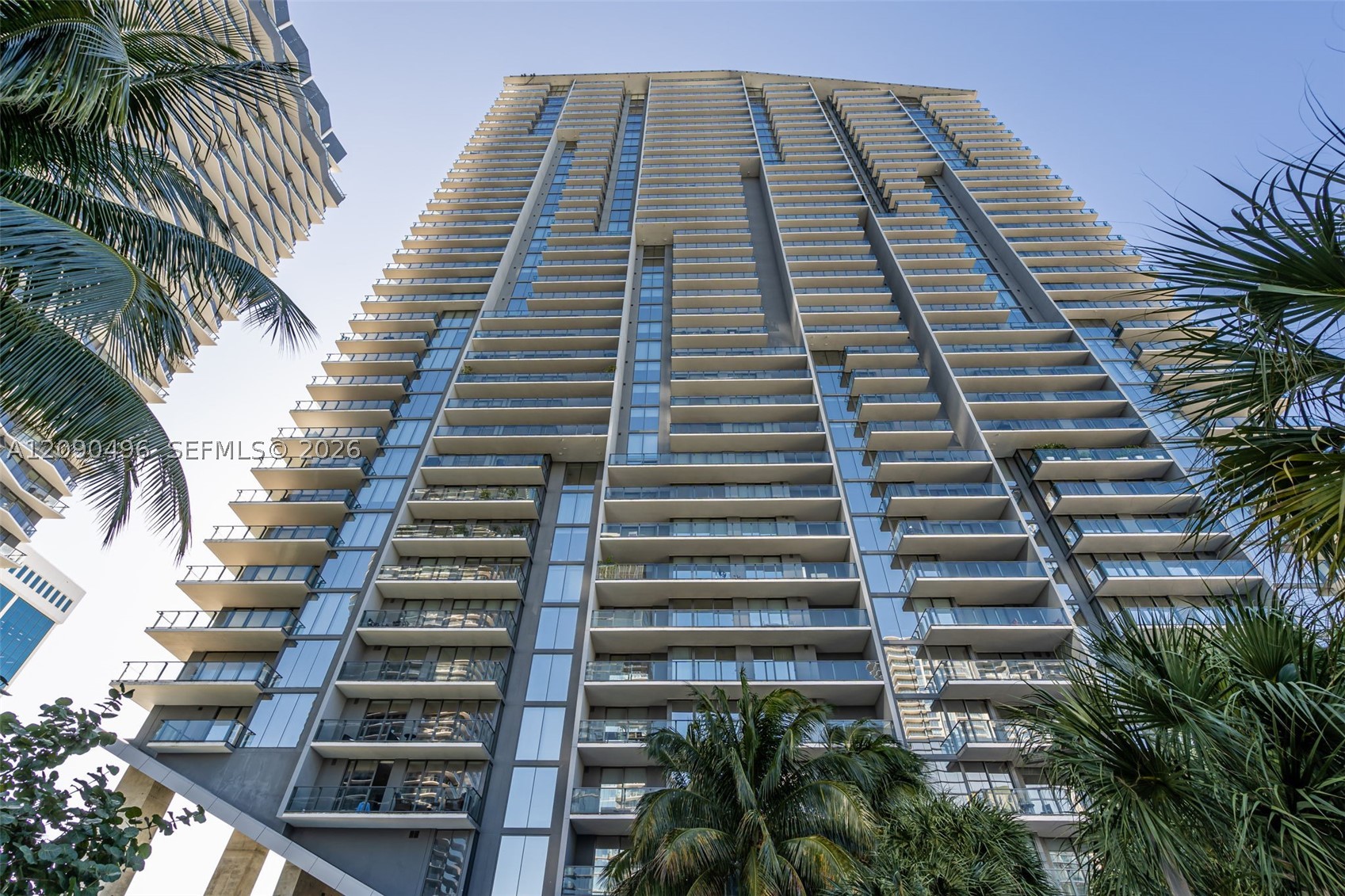 88 SW 7th St #1901, Miami FL 33130