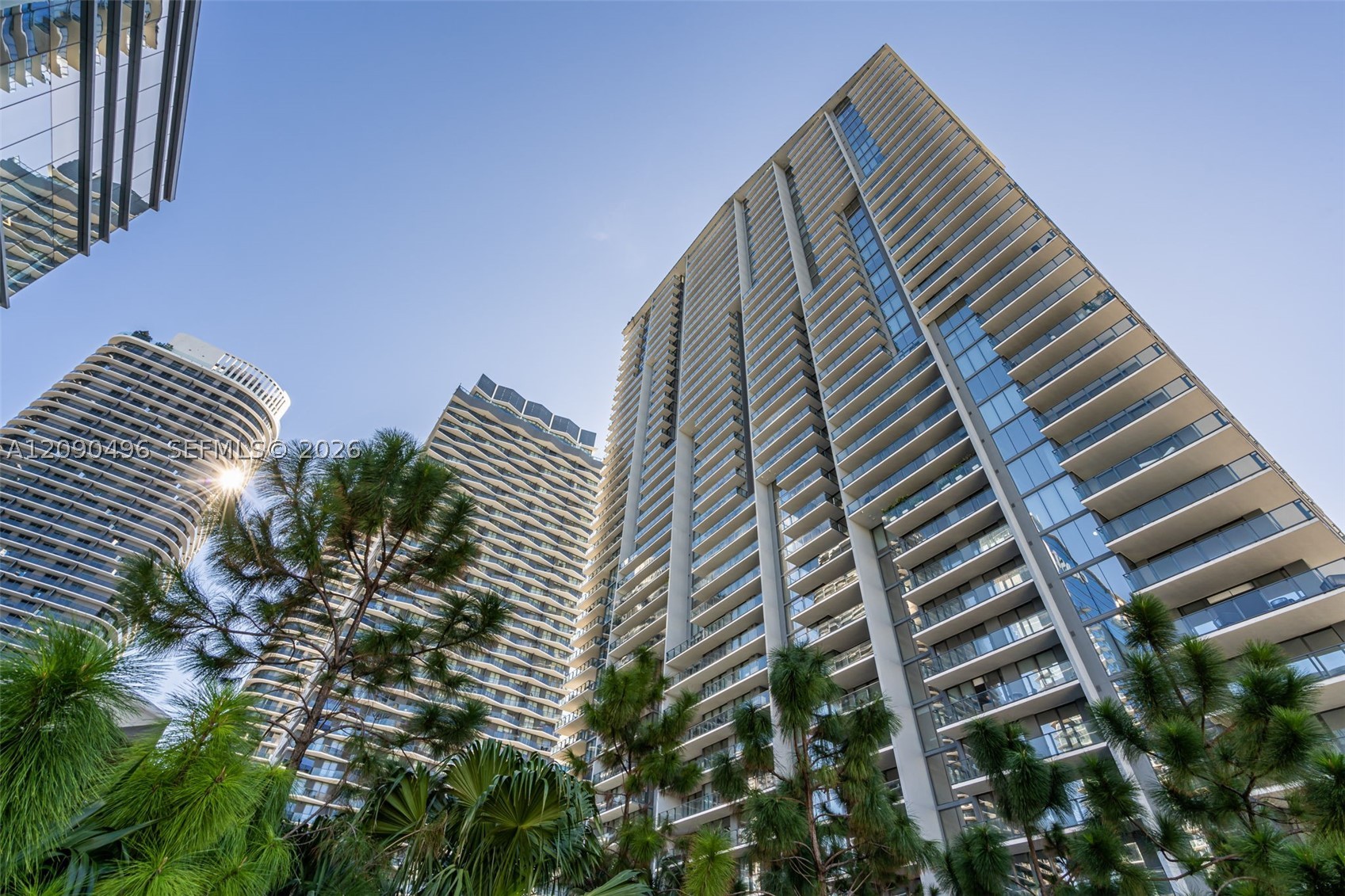 88 SW 7th St #1901, Miami FL 33130