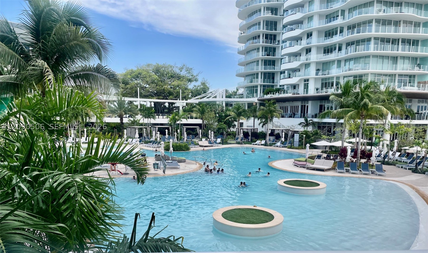 2311 SE 17th St #101, Fort Lauderdale FL 33316
