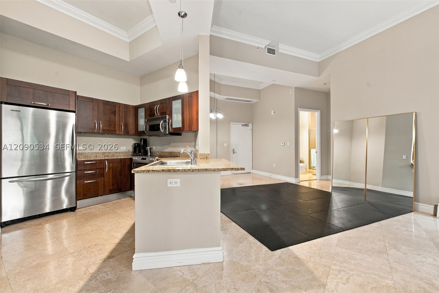 19900 E Country Club Dr #116, Aventura FL 33180