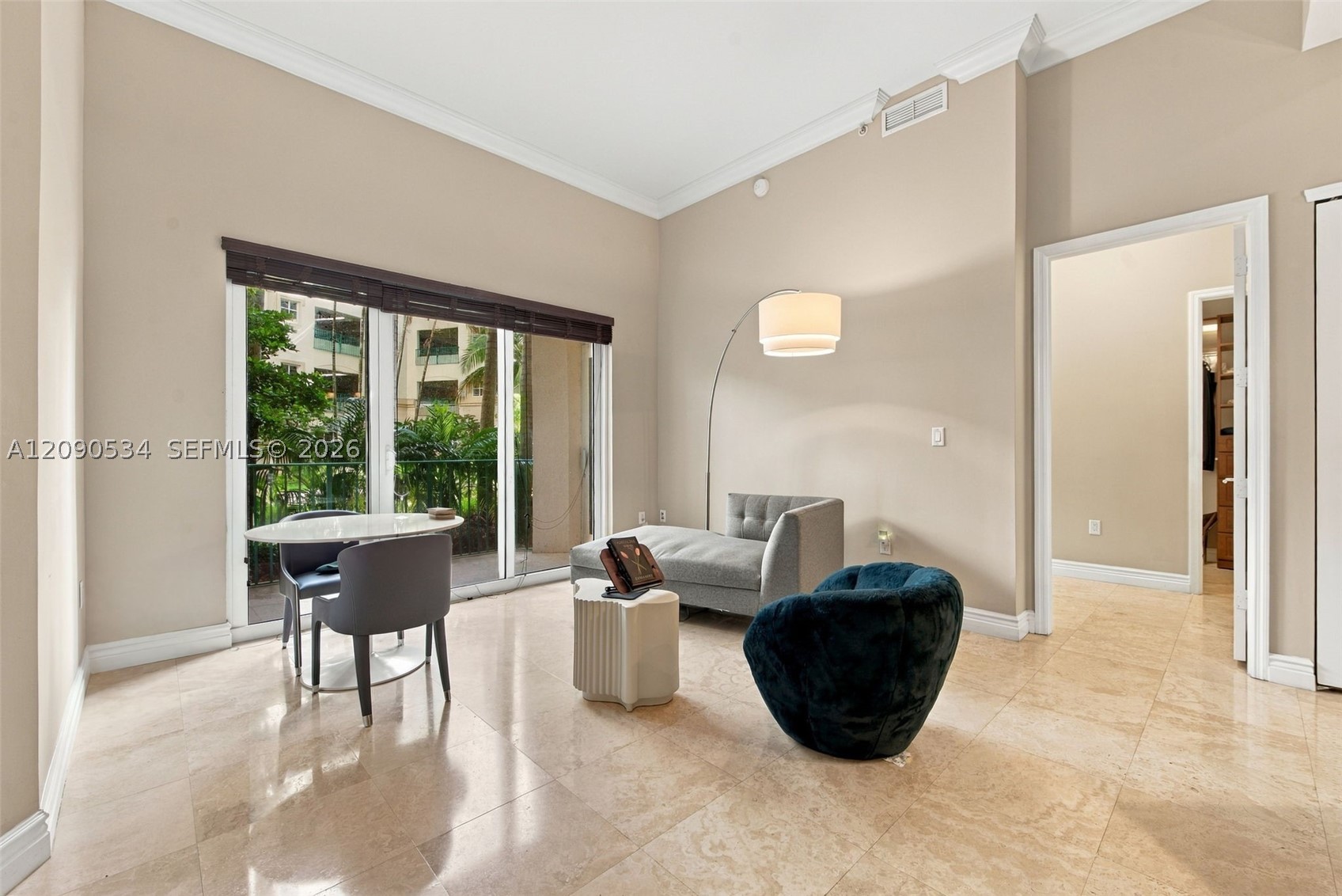 19900 E Country Club Dr #116, Aventura FL 33180