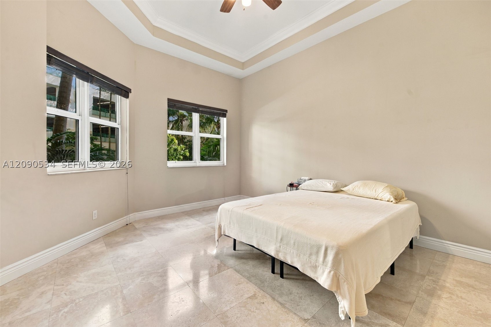 19900 E Country Club Dr #116, Aventura FL 33180