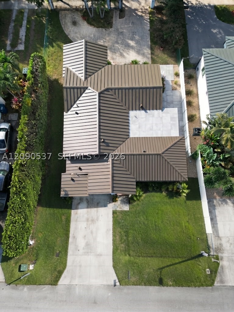 1525 SW 18th St, Miami FL 33145