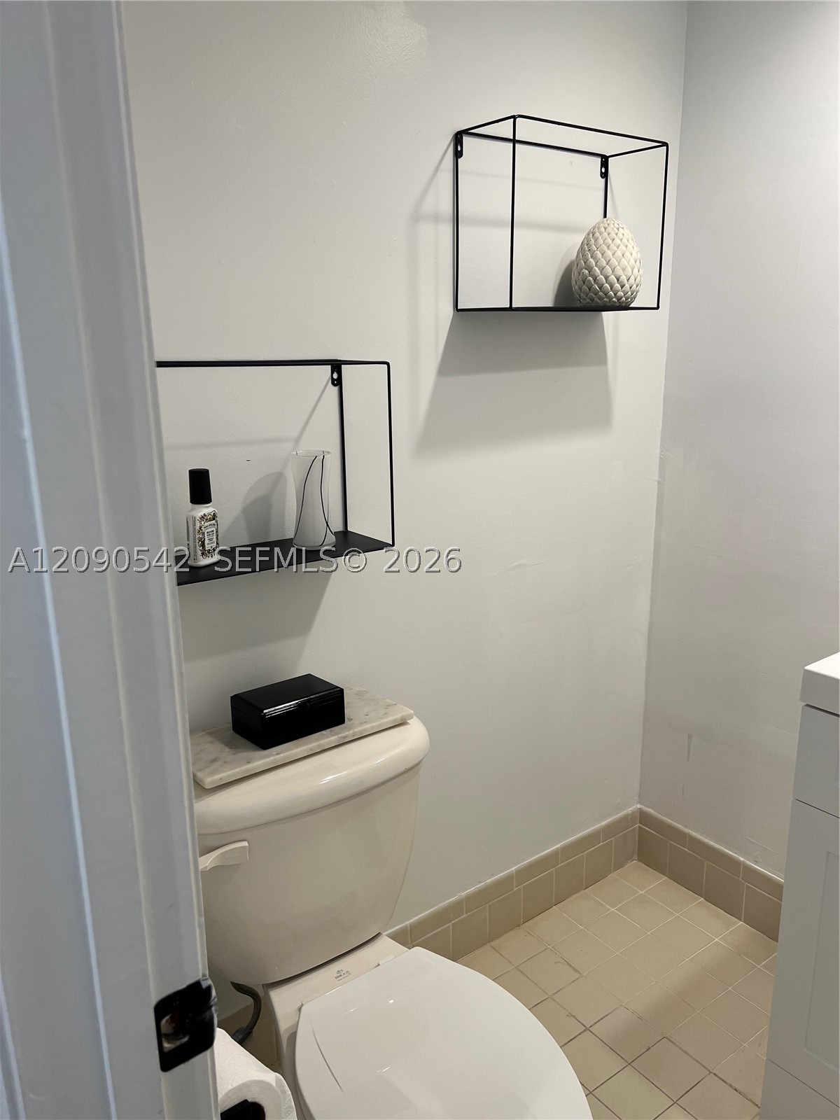 141 SW 96th Ter #305, Plantation FL 33324