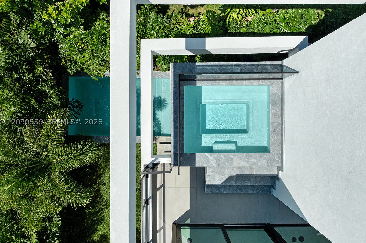 3310 Elizabeth Street, Coconut Grove FL 33133