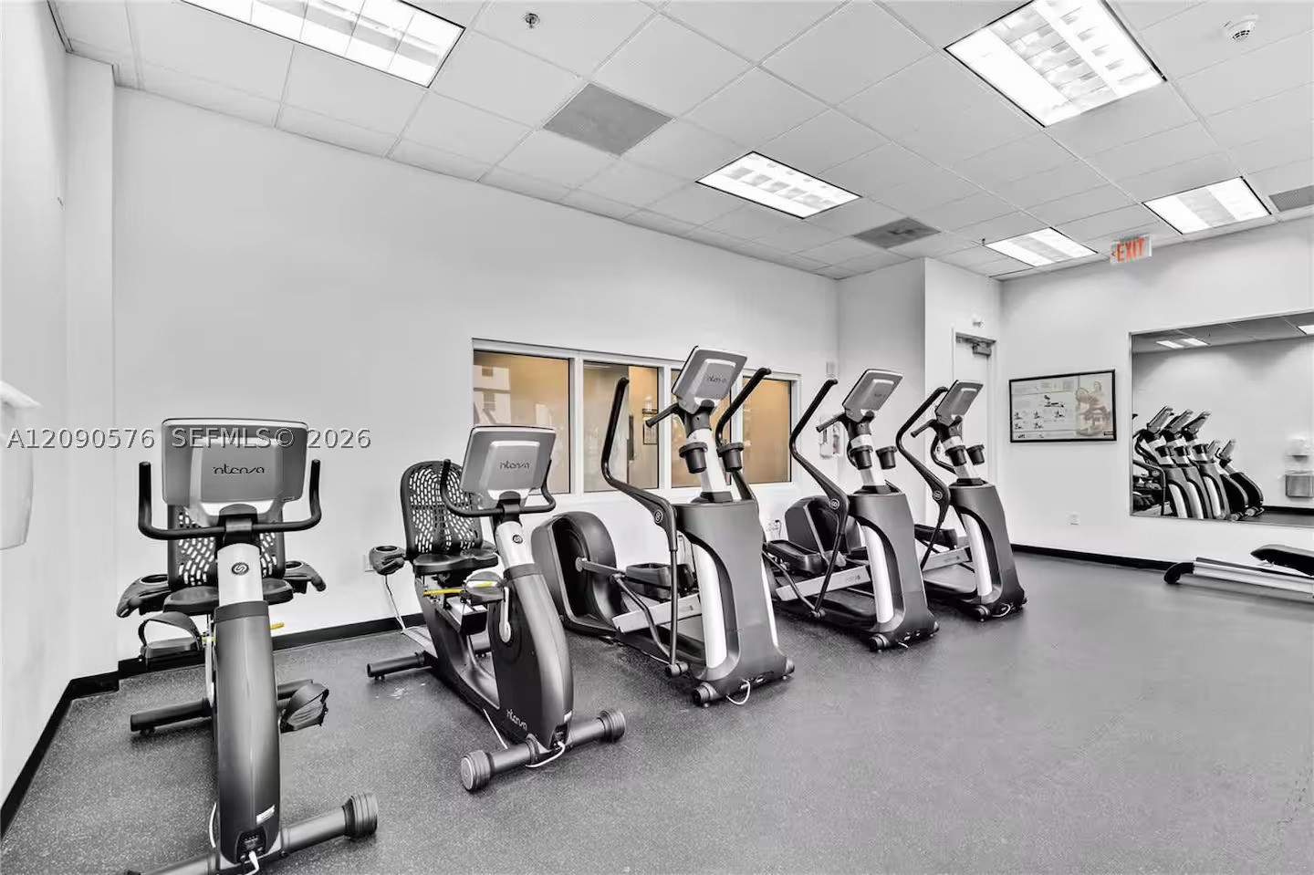 1200 Brickell Bay Dr #2016, Miami FL 33131