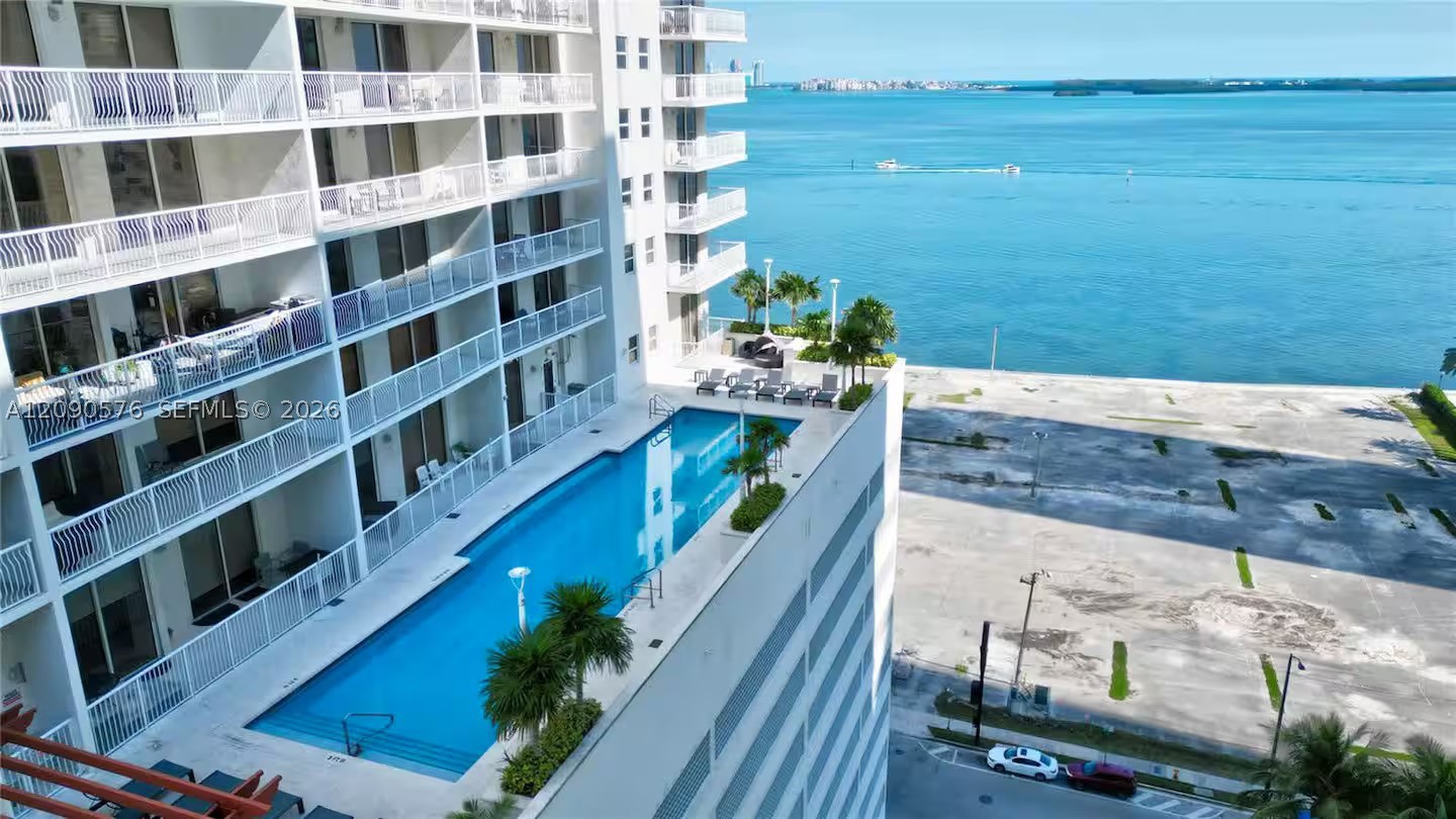1200 Brickell Bay Dr #2016, Miami FL 33131