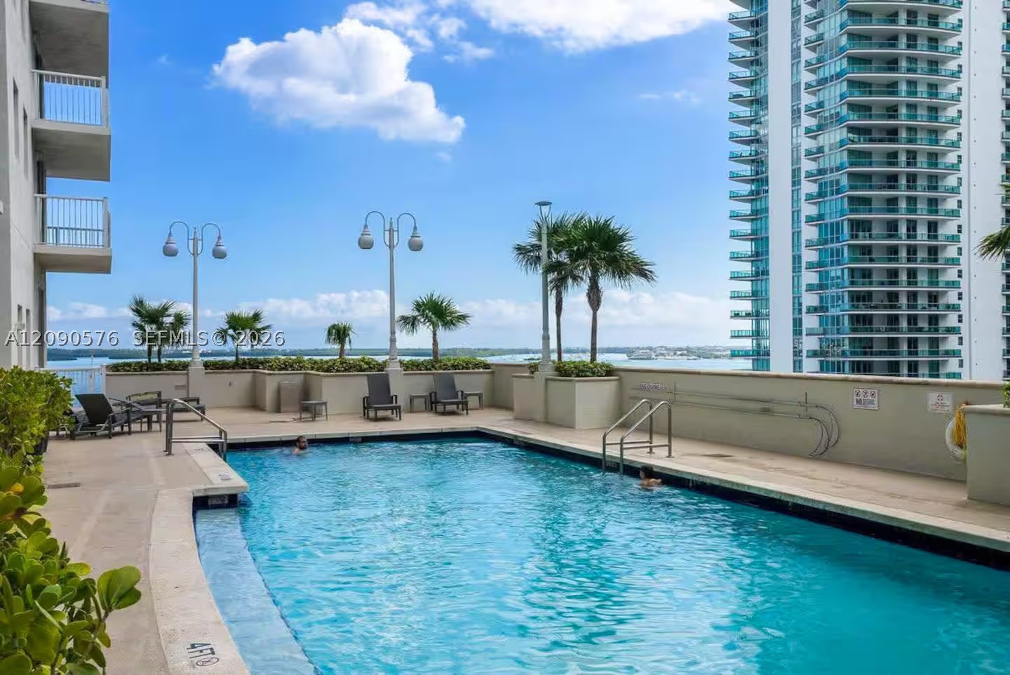 1200 Brickell Bay Dr #2016, Miami FL 33131