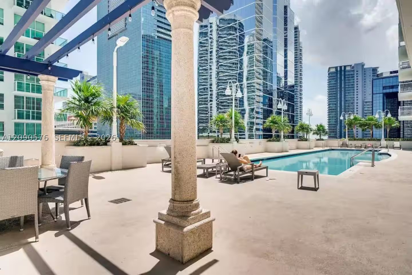 1200 Brickell Bay Dr #2016, Miami FL 33131