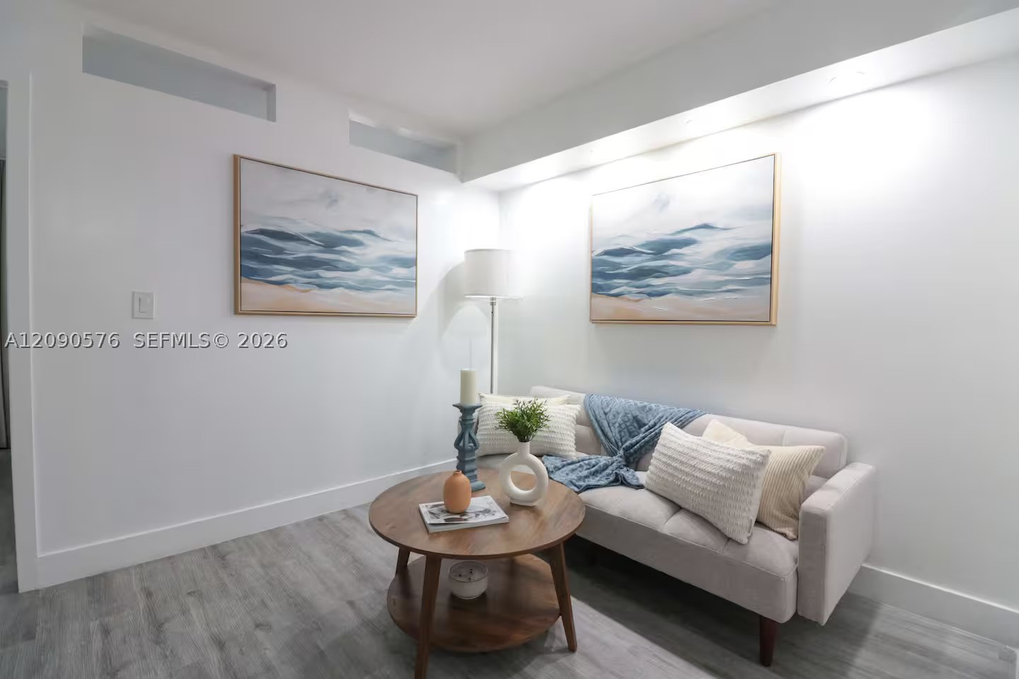 1200 Brickell Bay Dr #2016, Miami FL 33131