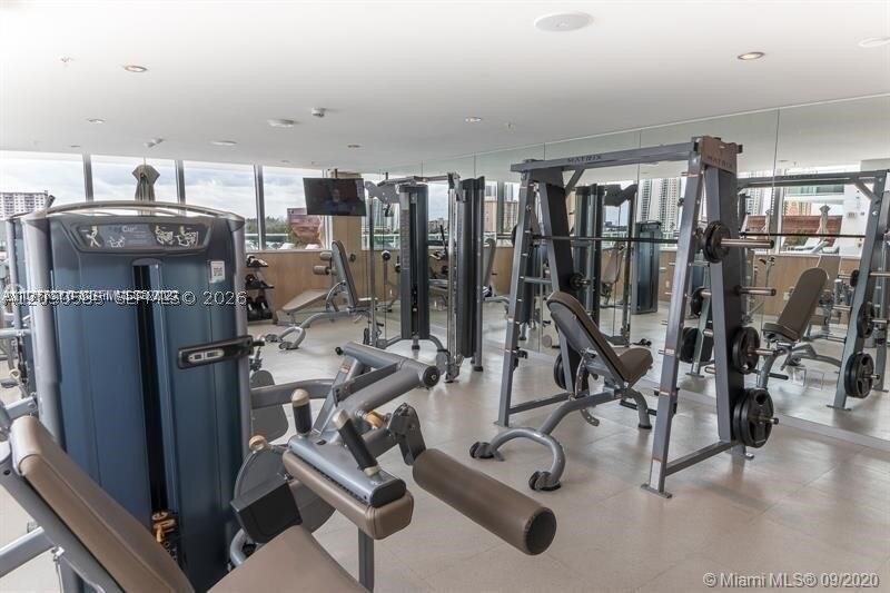 400 Sunny Isles Blvd #1719, Sunny Isles Beach FL 33160