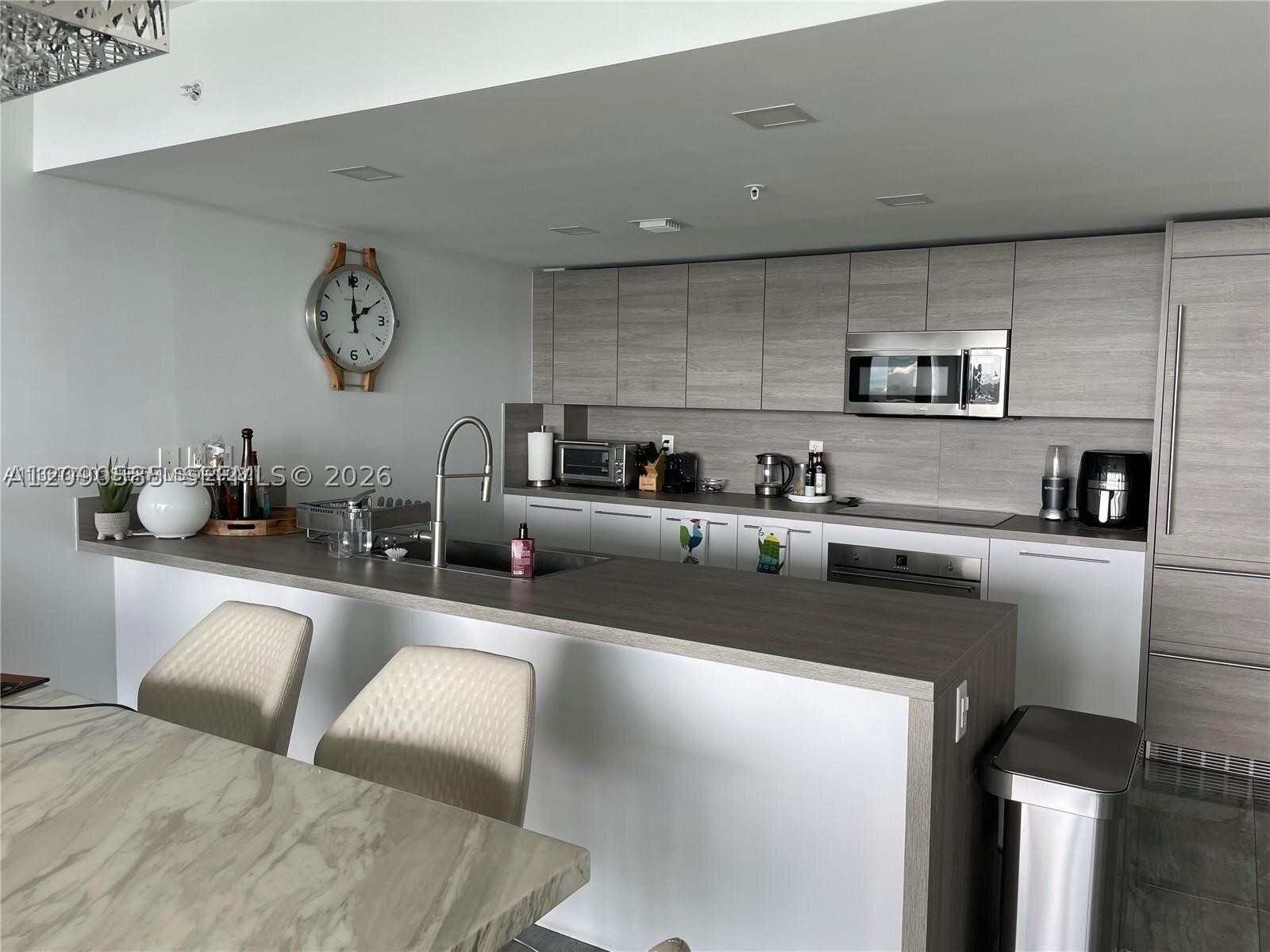 400 Sunny Isles Blvd #1719, Sunny Isles Beach FL 33160