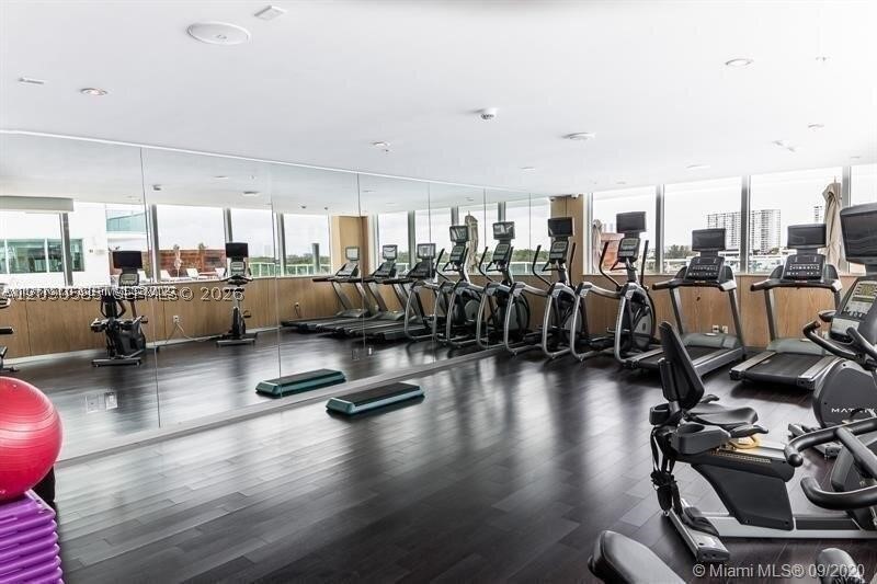 400 Sunny Isles Blvd #1719, Sunny Isles Beach FL 33160