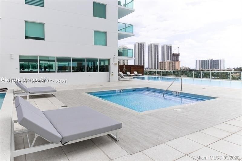 400 Sunny Isles Blvd #1719, Sunny Isles Beach FL 33160