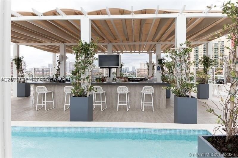 400 Sunny Isles Blvd #1719, Sunny Isles Beach FL 33160