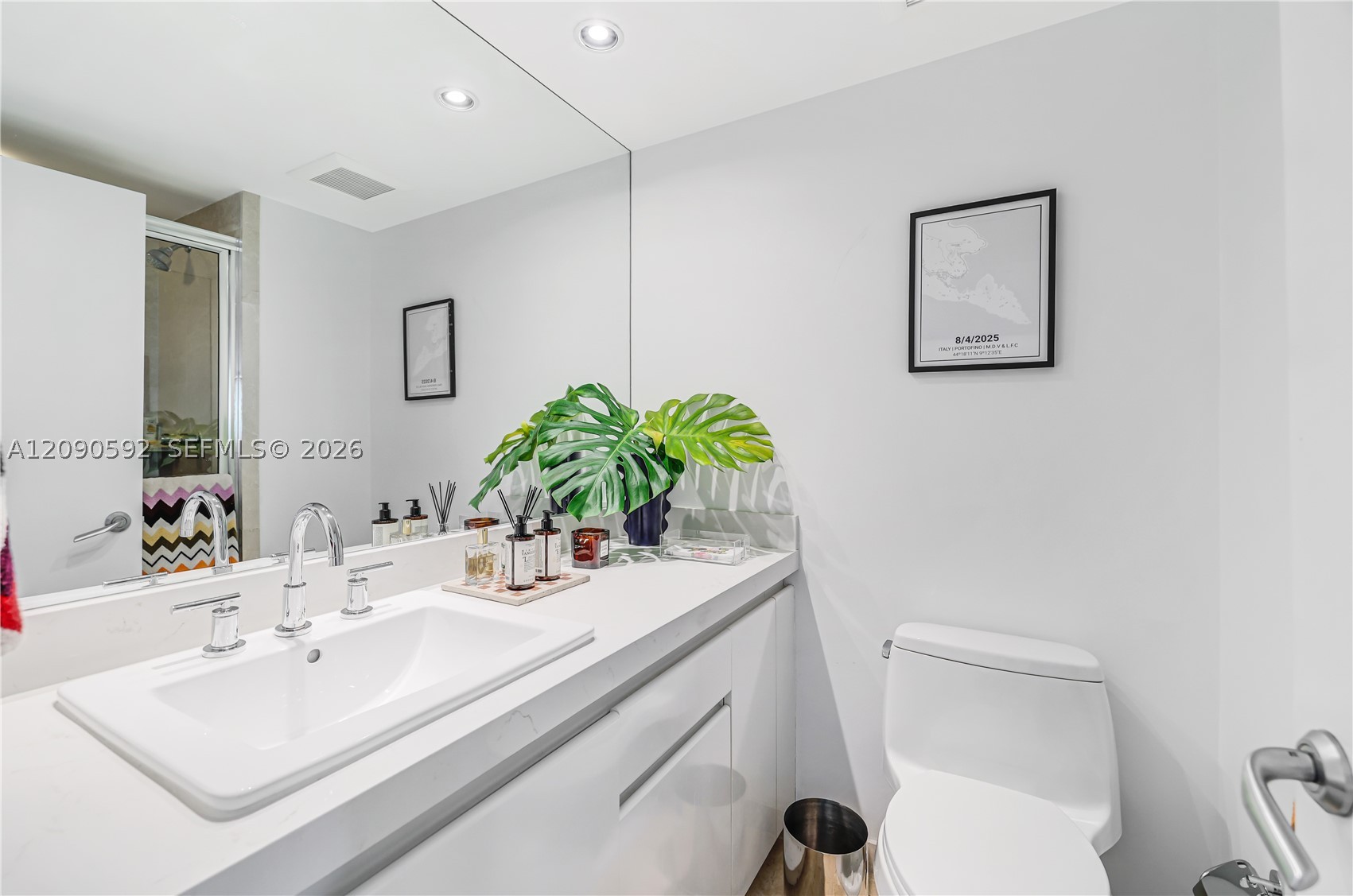 2127 SE Brickell Ave #1406, Miami FL 33129