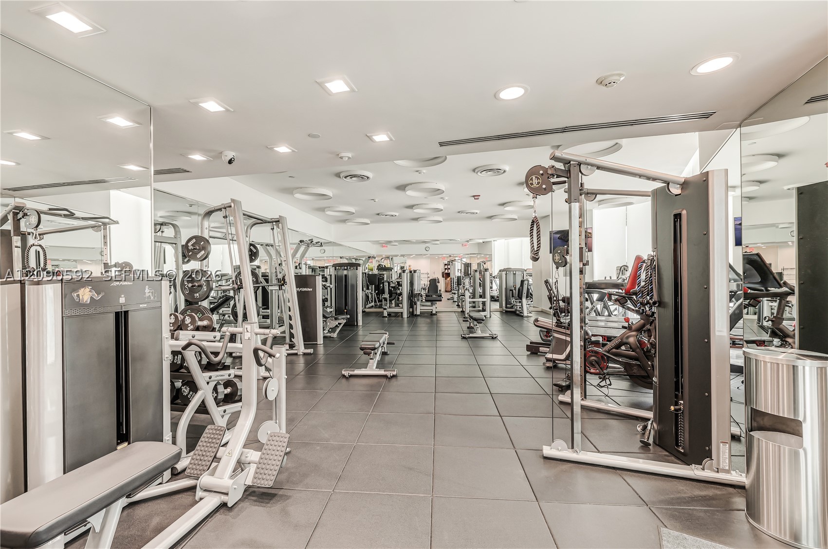 2127 SE Brickell Ave #1406, Miami FL 33129