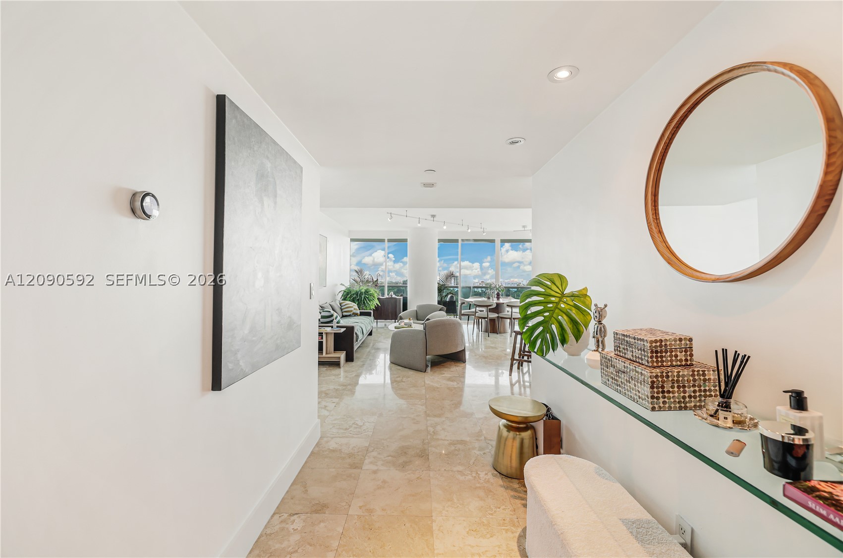 2127 SE Brickell Ave #1406, Miami FL 33129