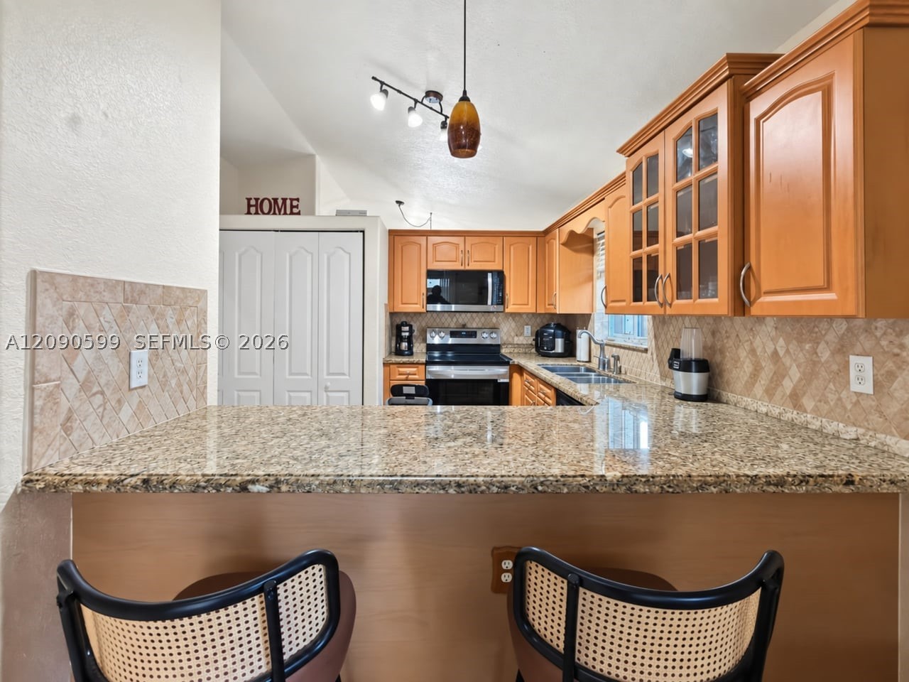 12711 NW 99th Pl, Hialeah Gardens FL 33018