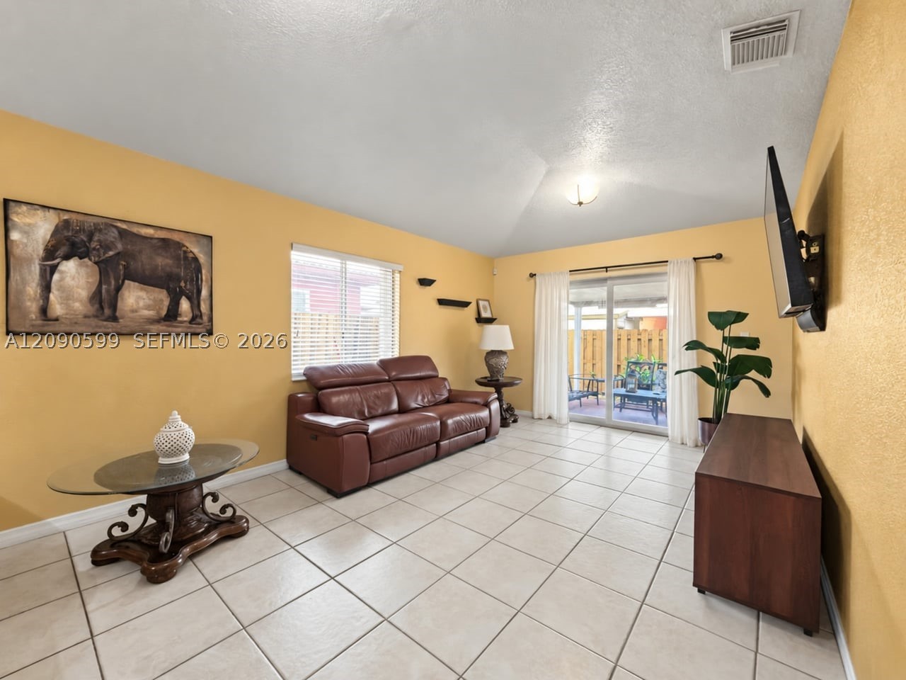 12711 NW 99th Pl, Hialeah Gardens FL 33018