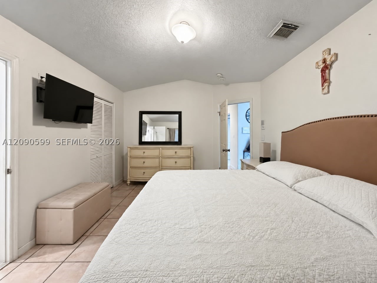 12711 NW 99th Pl, Hialeah Gardens FL 33018