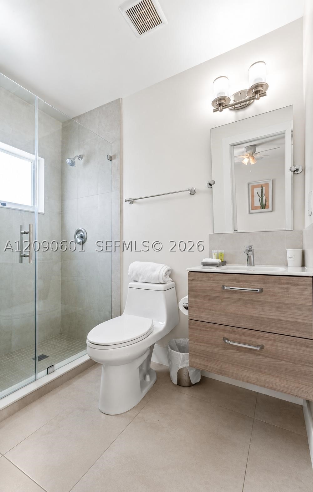 38 NE 50th St, Miami FL 33137