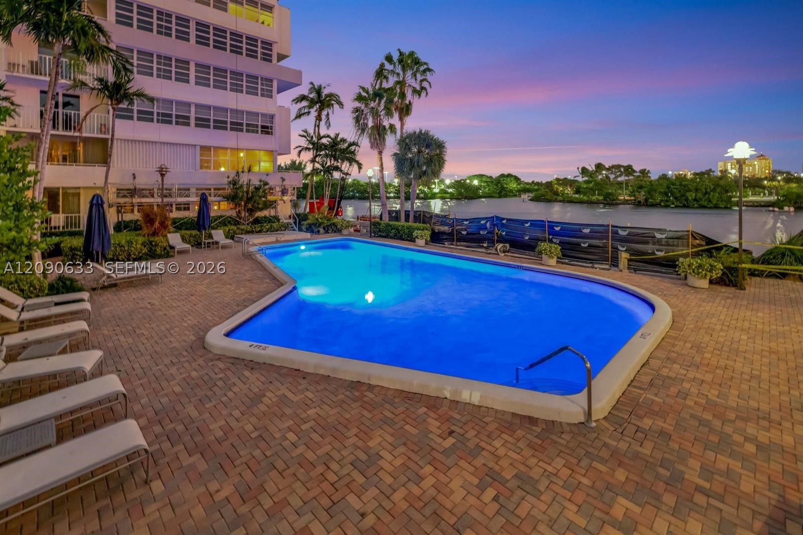 Fort Lauderdale FL 33304 - A12090633