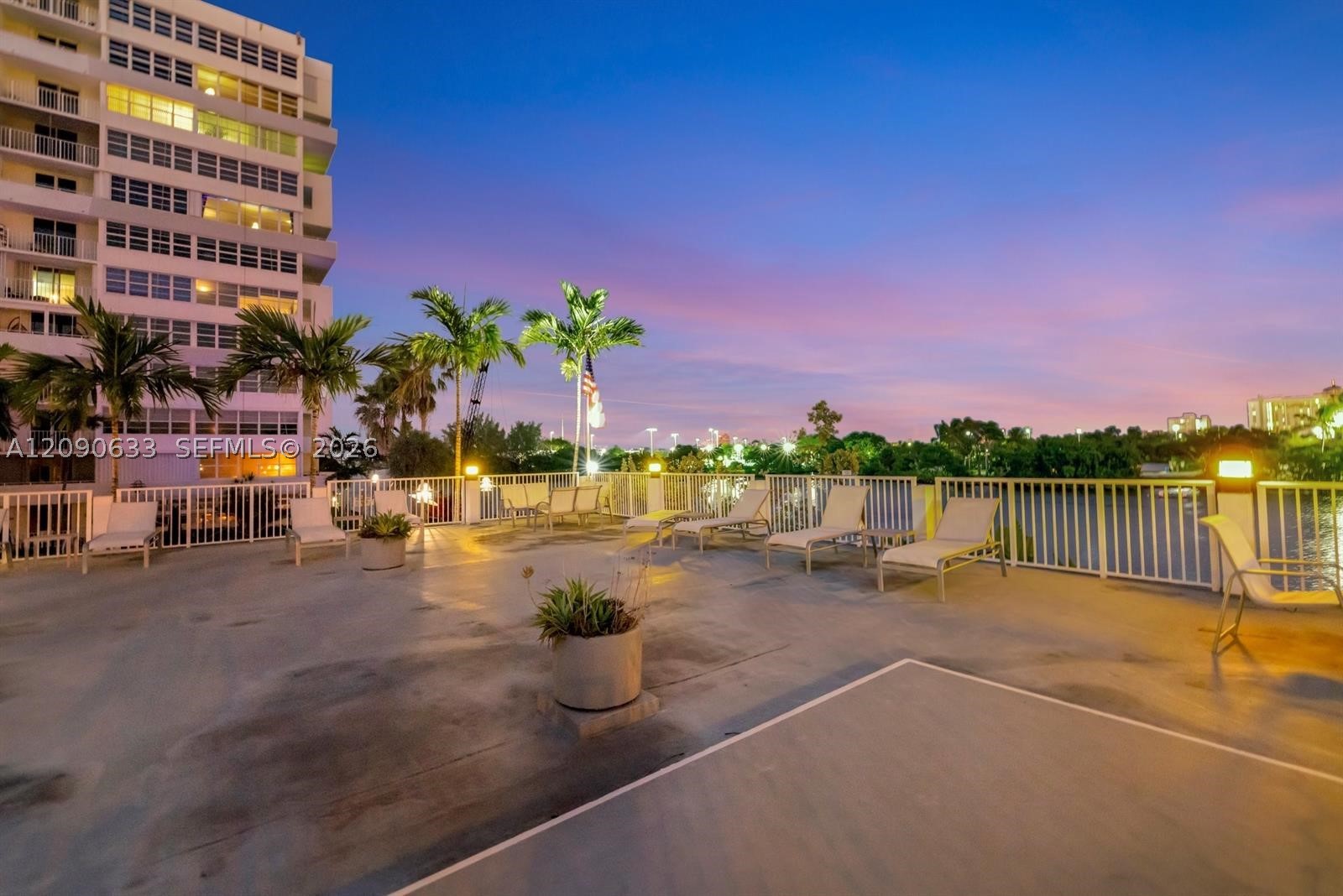 Fort Lauderdale FL 33304 - A12090633