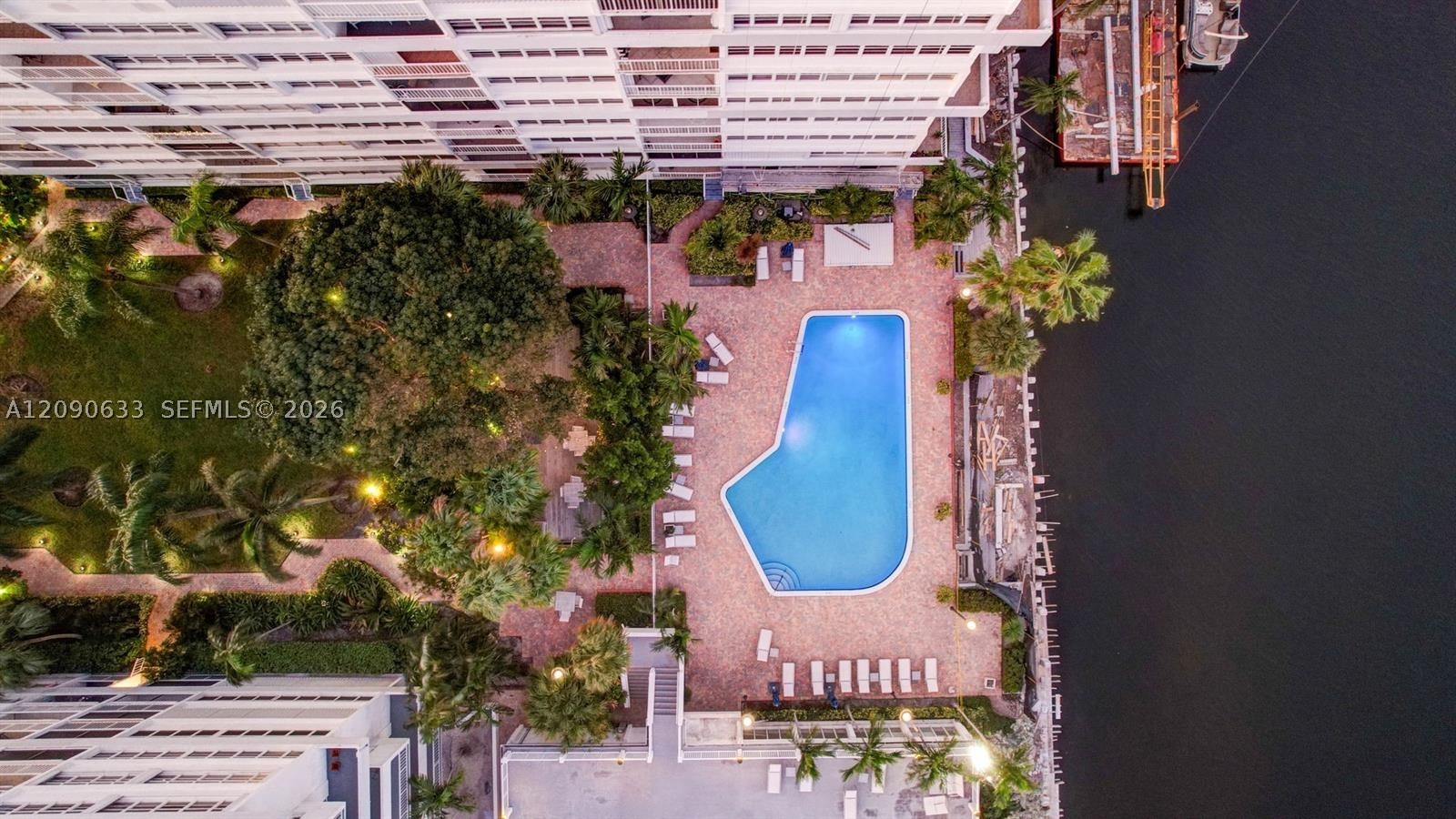 Fort Lauderdale FL 33304 - A12090633