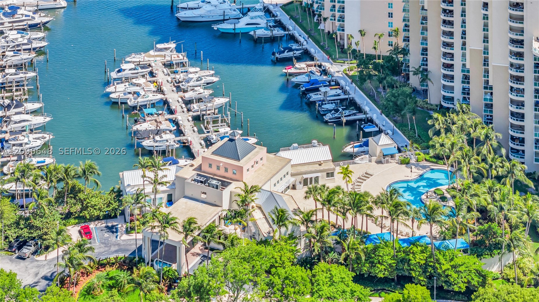 3330 NE 190th St #UPH11, Aventura FL 33180
