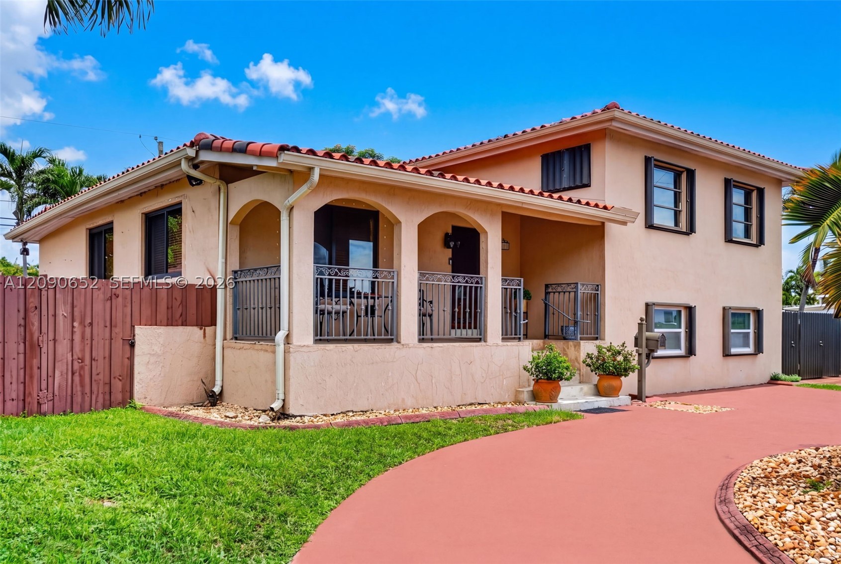 7911 SW 18th Ter, Miami FL 33155