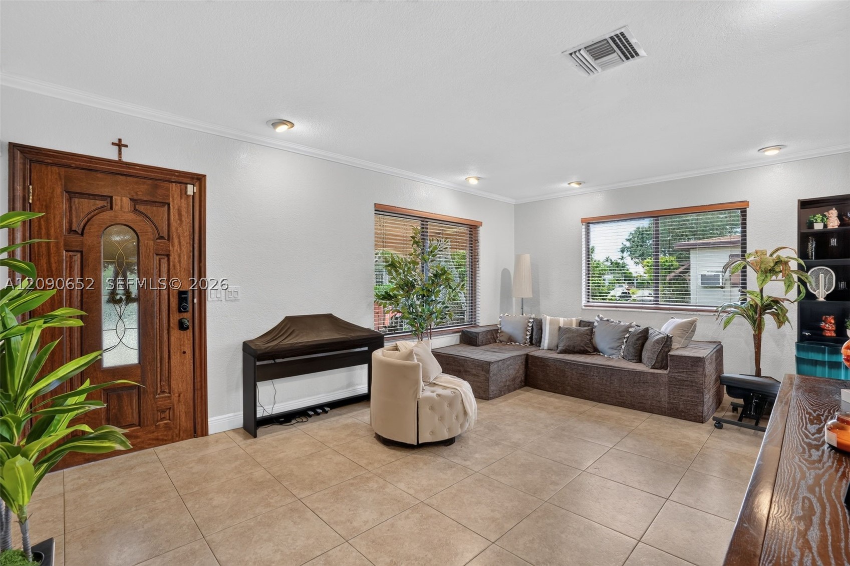 7911 SW 18th Ter, Miami FL 33155