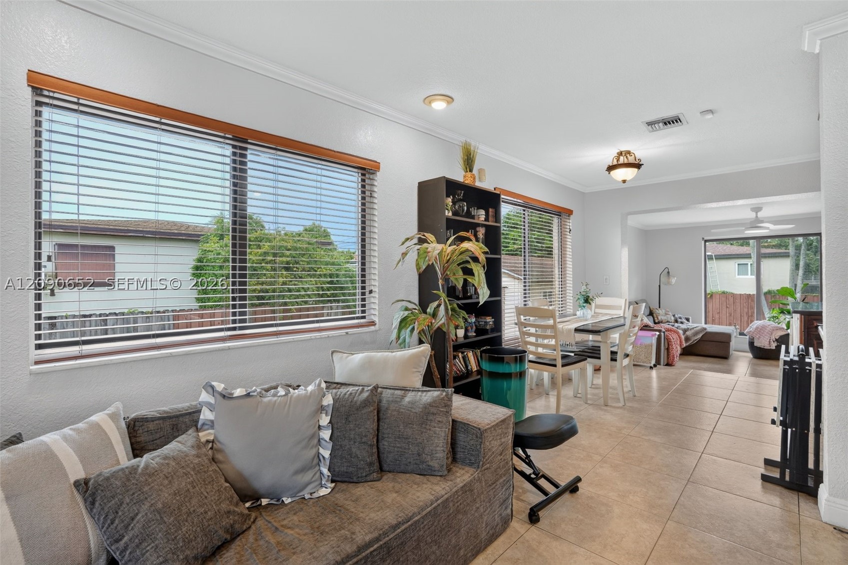7911 SW 18th Ter, Miami FL 33155