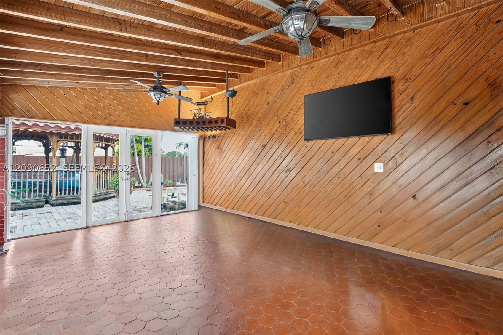 7911 SW 18th Ter, Miami FL 33155