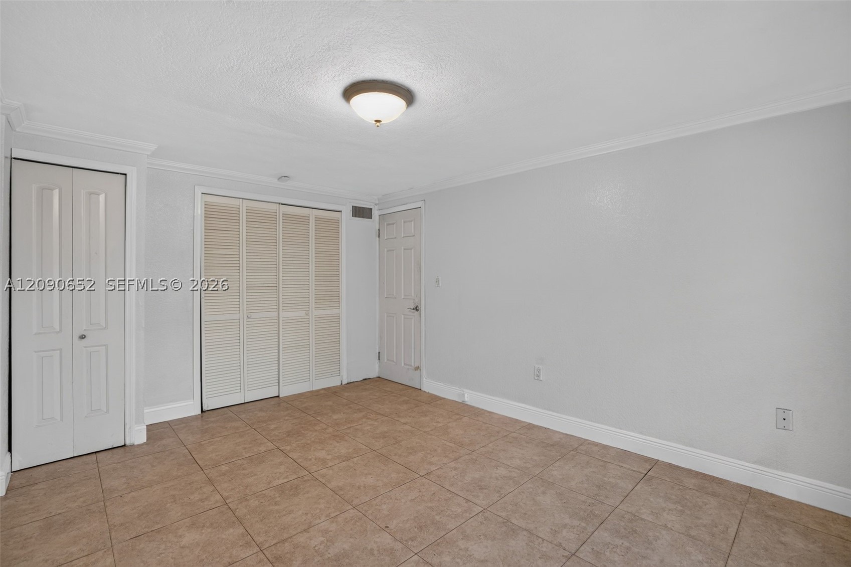 7911 SW 18th Ter, Miami FL 33155